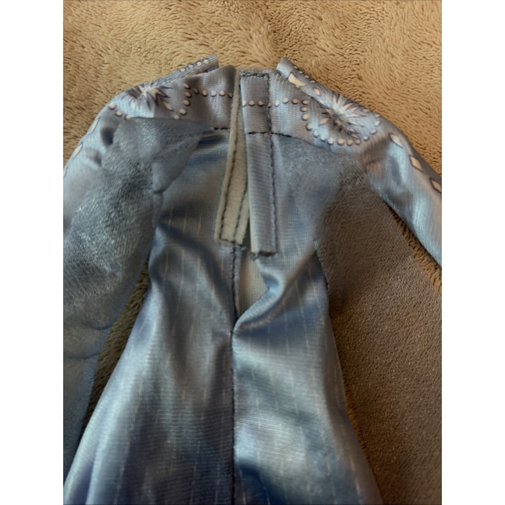 Disney Frozen 2 Queen Elsa, Blue and Purple Replacement Journey Dress B13 - Picture 8 of 9